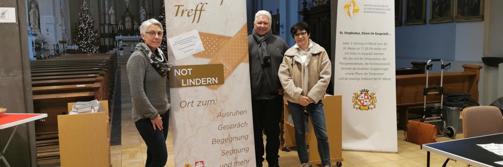 Die Kirche steckt in einer Krise, viele Menschen kehren ihr den Rücken. Aber es gibt Projekte, da erreicht sie die Menschen immer noch. Eines davon ist der Friedhofstreff in Grevenbroich-Elsen bei Neuss. Das Foto zeigt die Gruppe des Friedhof-Treffs.